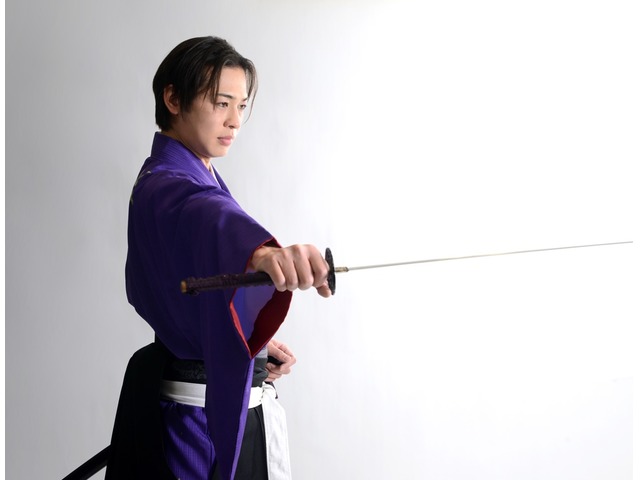 剣舞：Kembu Sword Performing & Training Class