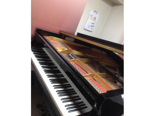 yumi piano class